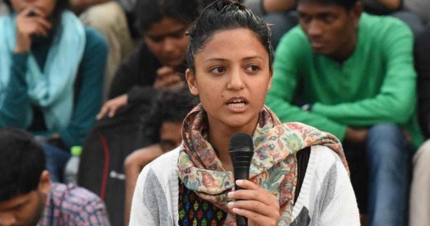 Shehla Rashid Booked for Sedition Over Tweets on Kashmir