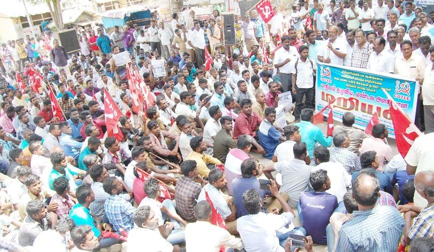 Tamil Nadu Electricity Board Contract Workers Protest