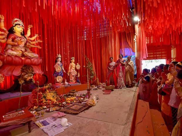 Slump in Corporate Sponsorship, Durga Puja Loses Shine in Kolkata