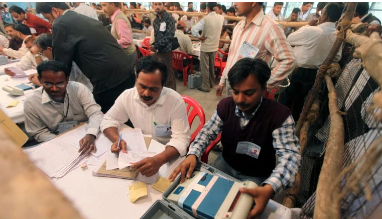 Assembly Polls: BJP-Sena Combine Set to Retain Power in Maharashtra
