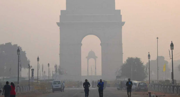 Diwali Pollution: Delhi’s Air Quality Plunges to 'Severe' First Time This Season