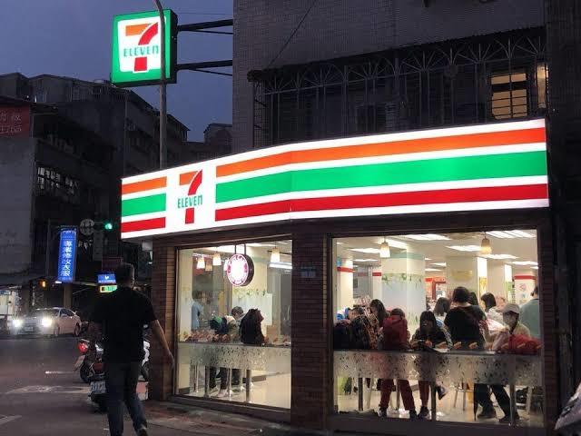 7-Eleven