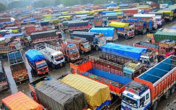 Jan 8 Strike: Lakhs of Lorry Workers