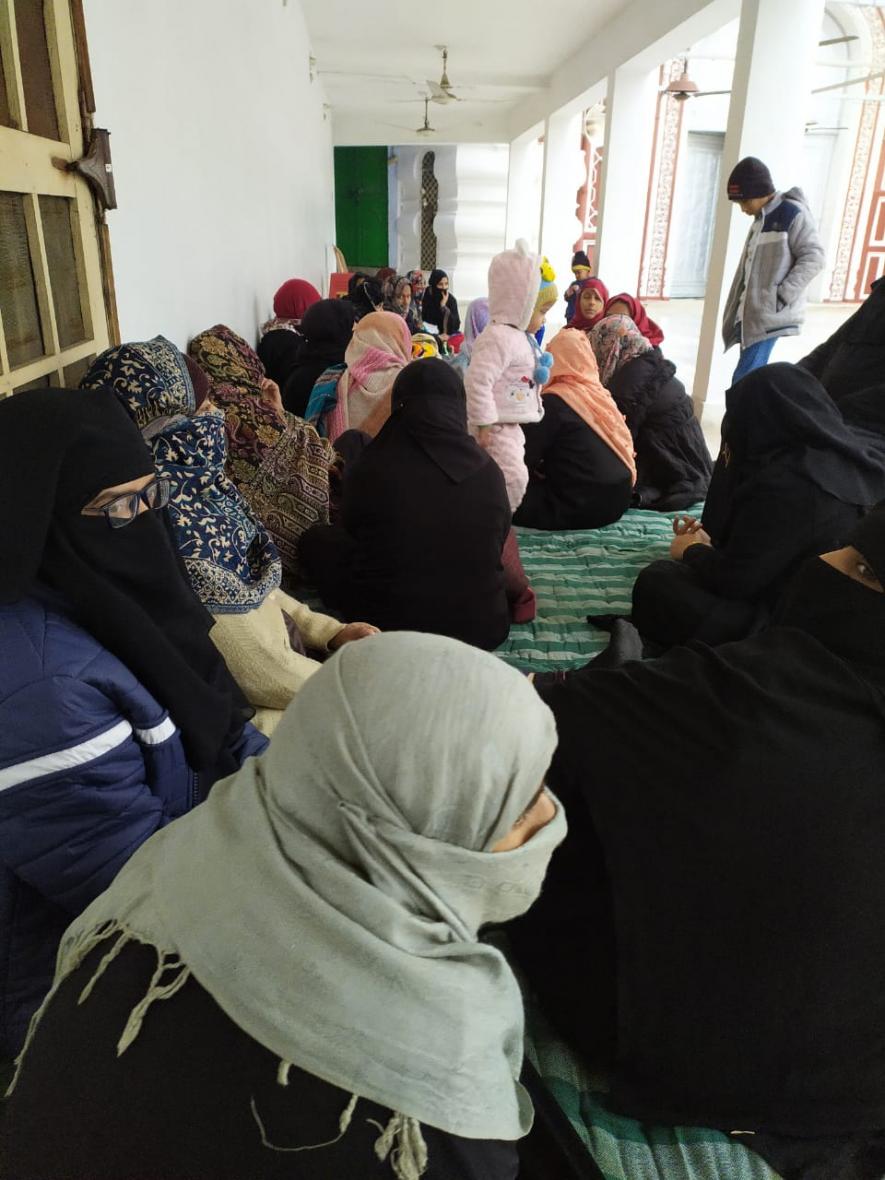 The city’s poorest women have launched a dharna at the Jama Masjid demanding release of the arrested men.