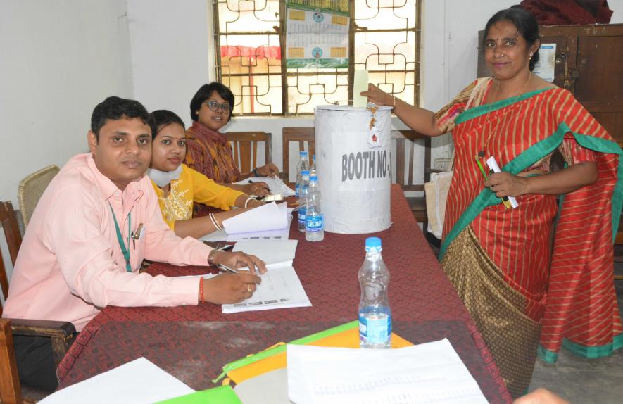 Tripura Bar Association Polls: CPI(M)-Cong Panel Sweeps with 12 Out of 15 Posts