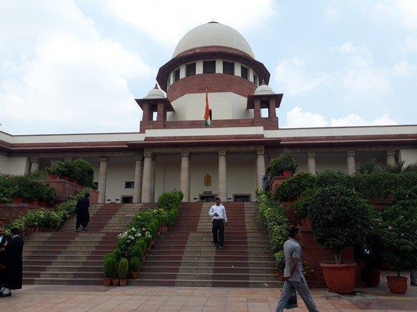 COVID-19: We Are 'Not Expert Body' on Health, Management Issues of Migrant Workers, Says SC