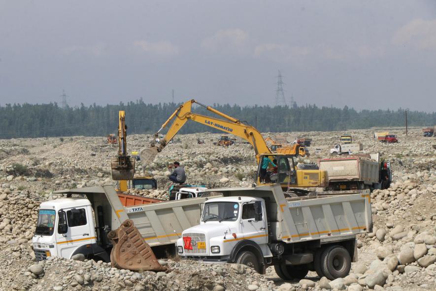 J&K: New Contractors Begin Extraction on Mineral Blocks Without Environmental Clearance