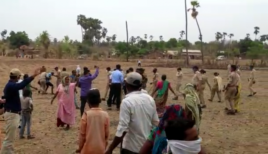 Tribals Protest Against Land Acquisition by SSNNL