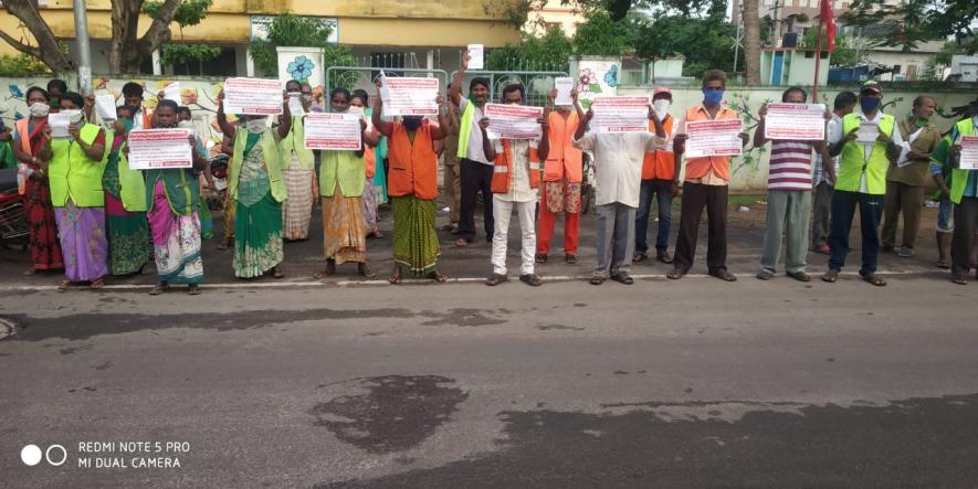 Andhra: Municipal Workers to Intensify Protests Demanding Regularisation of Jobs