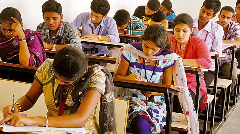 Maharashtra: Fate of Third-Year Students in the Balance Amid Ego Battle Between MVA Government and Governor
