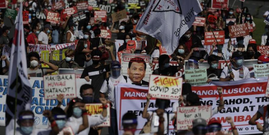 Ahead of Duterte's Annual Speech, Hundreds Rally in Manila Against Anti-Terror Law