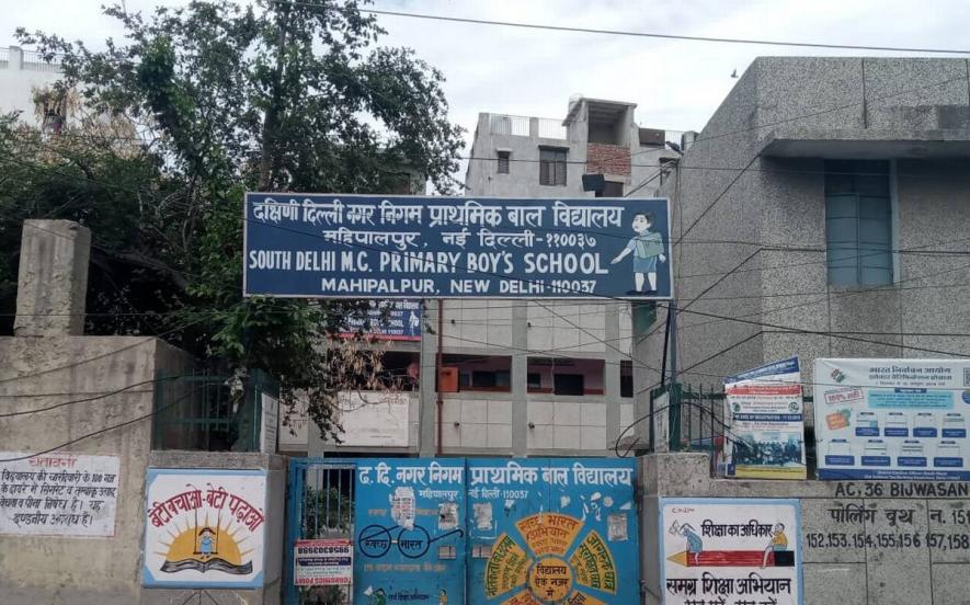 Delhi: Teachers Awaiting Salaries See No Hope in Sisodia’s ‘Taking Over Schools’ Warning