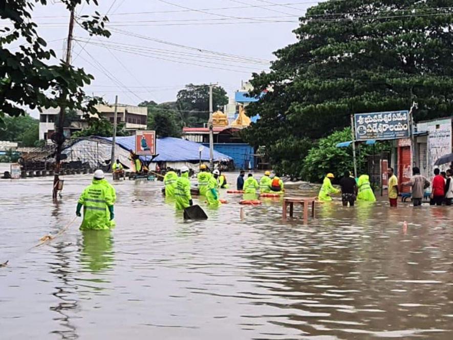 Heavy RainFall Submerges Farmlands in Telangana, Flood Threat in Andhra’s Godavari Districts