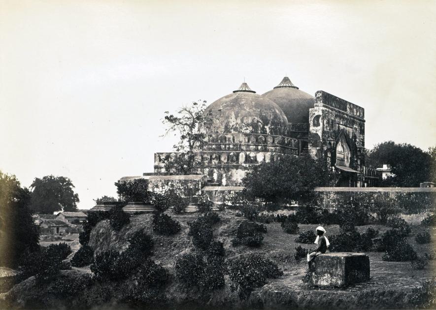(19th century photo of Babri Masjid, Source- Wikimedia Commons)