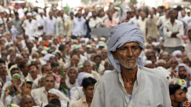 Undeterred by Arrests of Leaders, Farmers and Workers Charge Ahead With Their Protest Plans