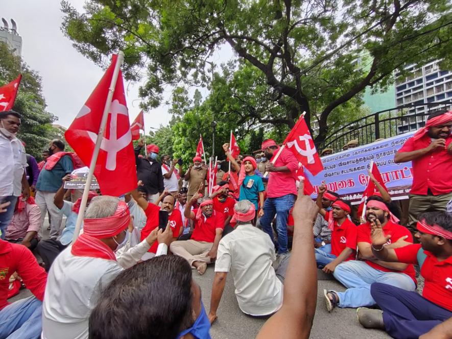 TN: CPI(M), CITU Hold Road Blockades, Demo in Support of Protesting Farmers