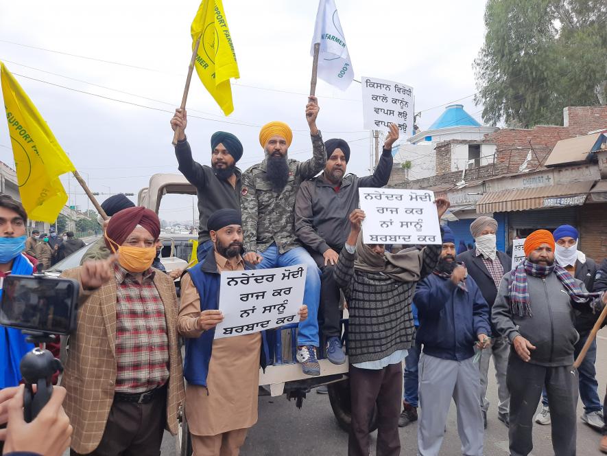 Jammu: Transporters’ Association Strikes