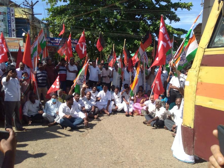 Road Blockades and Picketing Protests in Kanyakumari