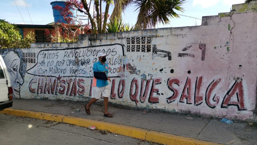 Streets of Caracas "Chavistas always". Photo: Zoe PC