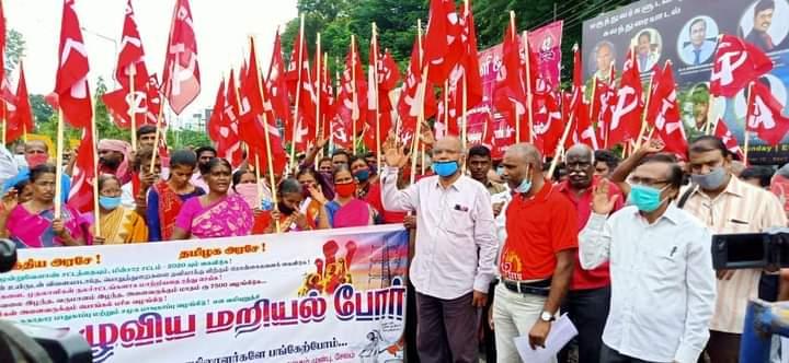 TN Farmers to Burn Farm Laws for Bhogi Festival, Picket Raj Bhavan on Republic Day