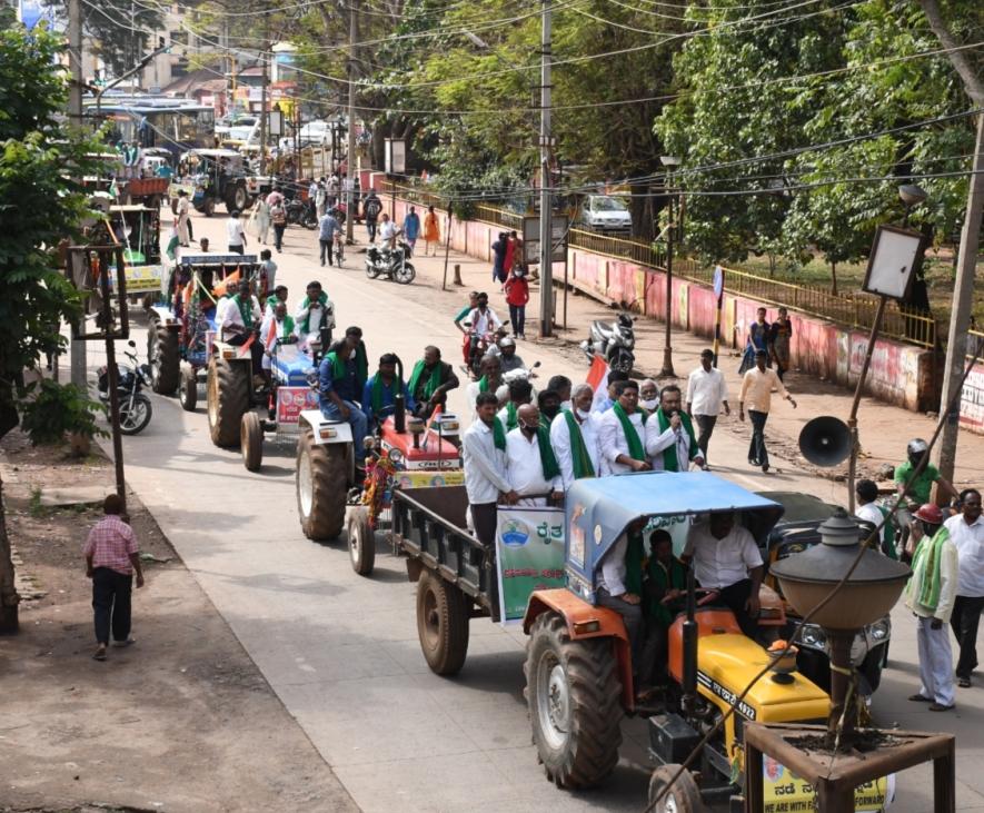 North Karnataka Witnesses Tractor Rally in Support of Farmers’ Agitation in Delhi