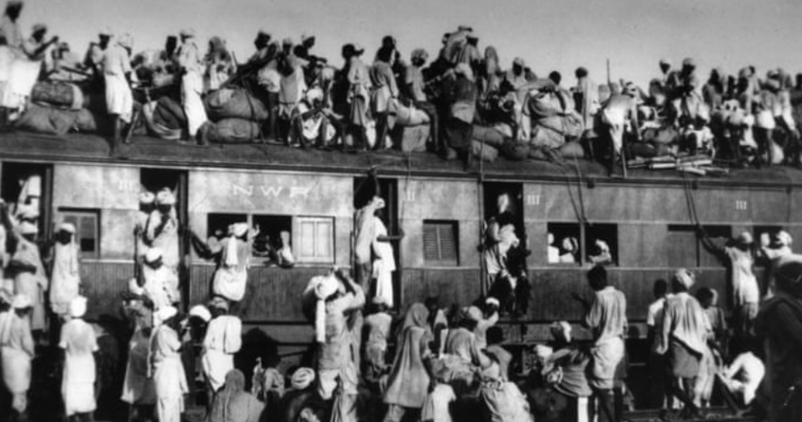 Train Pakistan