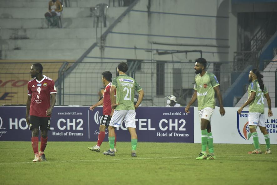 Sharif Mohammad (No. 21) was one of two Afghanistan internationals seen in action on Matchday 5 of the I-League on January 30 at the Kalani Municipal Stadium. (Image courtesy of AIFF Media) 