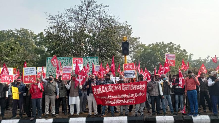 State unit of CITU carried out a march to Delhi Secretariat. Image clicked by Sumedha Pal