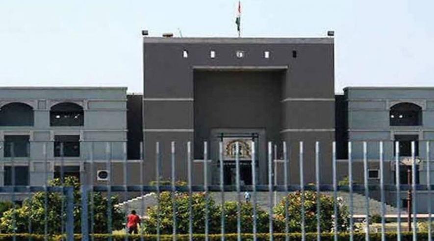 COVID-19: Gujarat HC Pulls up Rupani Govt, Says Reality Contrary to Official Claims