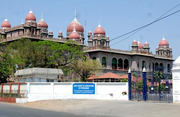 Covid-19: Telangana HC gives state gov't 48 hrs to submit plan to control movement in public places