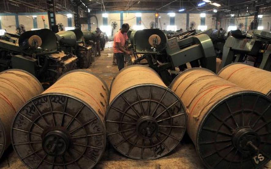 COVID-19: Over 2.5 Lakh WB Jute Mill Workers in Dire Straits in 2nd Phase of Lockdown