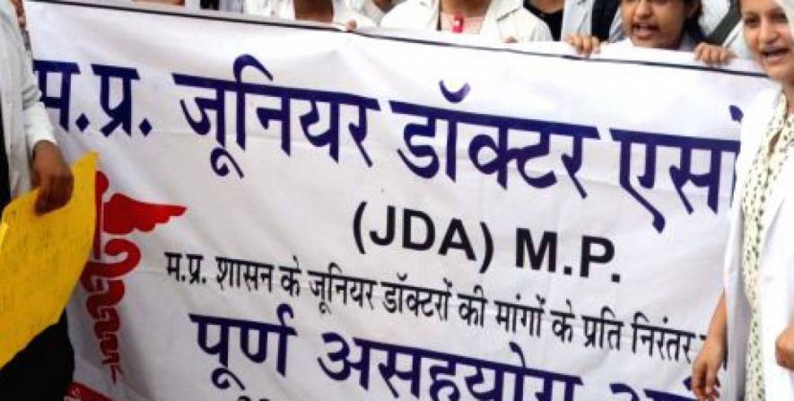 MP: Junior Doctors End Week-Long Strike After Meeting Govt, Assured 17% Stipend Hike