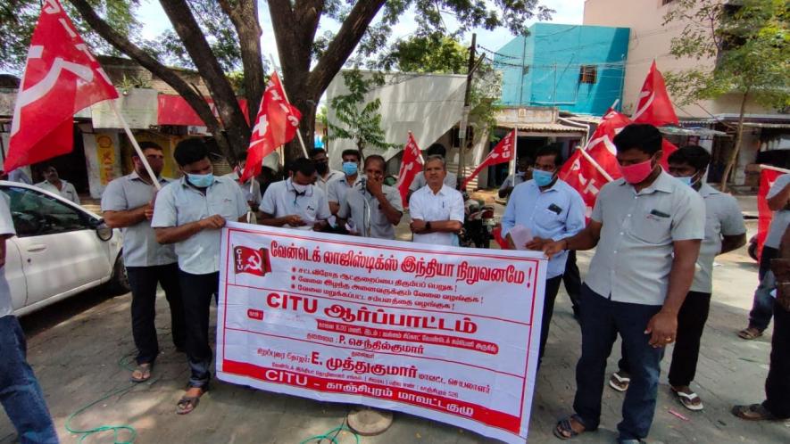 Workers holding protest near the industrial park (Courtesy: tnlabour.in)  