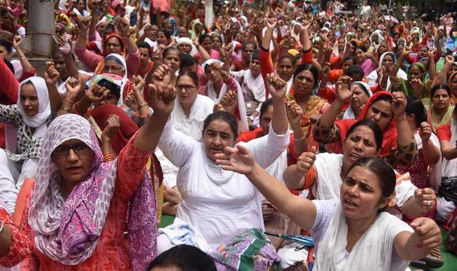 UP: Anganwadi Workers Threaten Statewide Protests over Promised Allowances