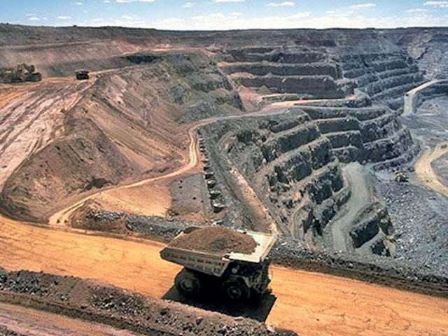 No bar on illegal miners as Goa set to resume mining
