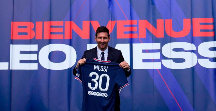 Lionel Messi PSG jersey