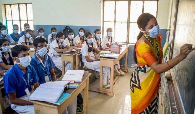 TN: Despite Collecting Fees During Pandemic, Private Schools Leave Teachers Underpaid