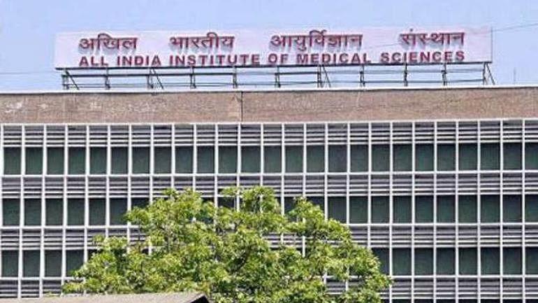 Delhi: Non-Faculty Staff at AIIMS Threaten Indefinite Strike Over Poor Service Conditions