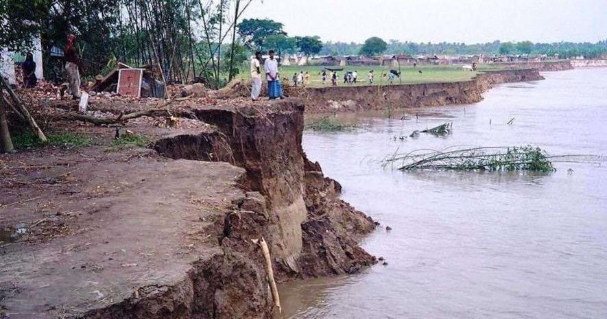 River Bank Erosion Continues to Wreak Havoc in Bengal’s Maldaha and Murshidabad