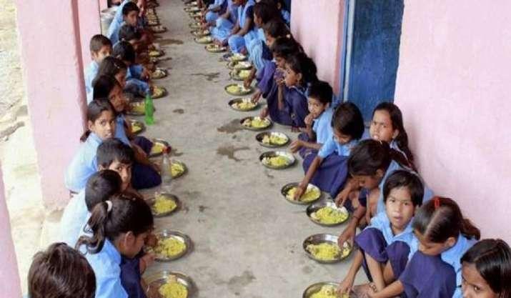 8-year-old Student in Uttar Pradesh Quenches her ‘Hunger’ With Water
