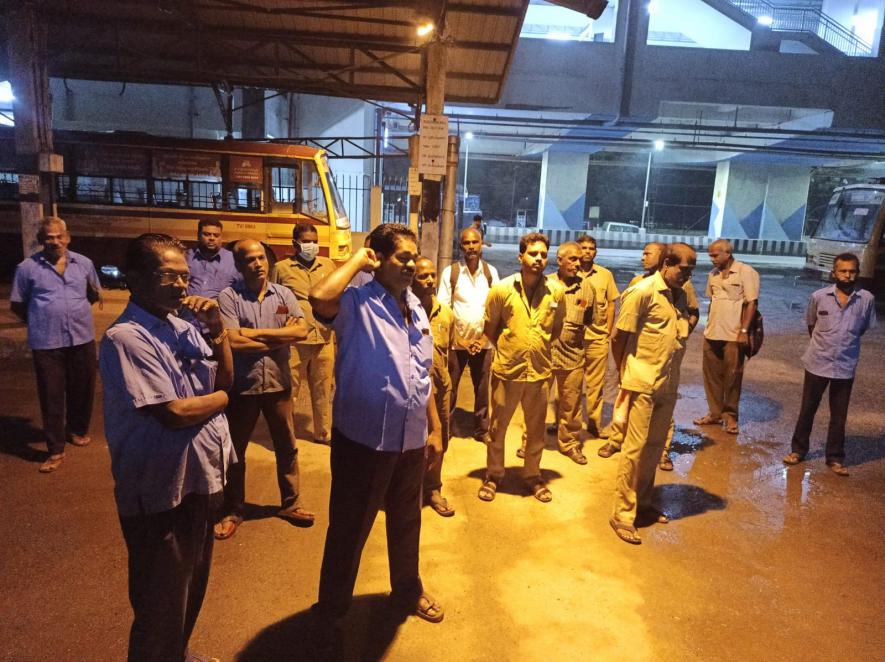 Transport workers held demonstrations in bus depots during the early hours of October 25.