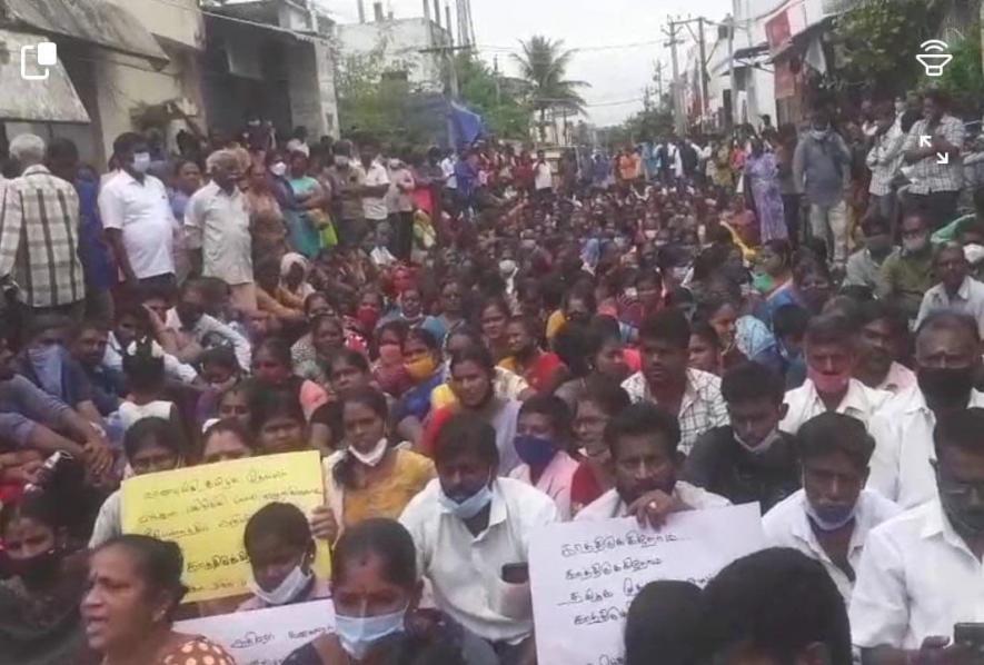 Bethel Nagar residents protesting against possible eviction. Image courtesy: Arul