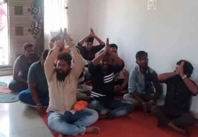 Hate Watch: Right-Wing group sing bhajans in Karnataka church as "protest" 