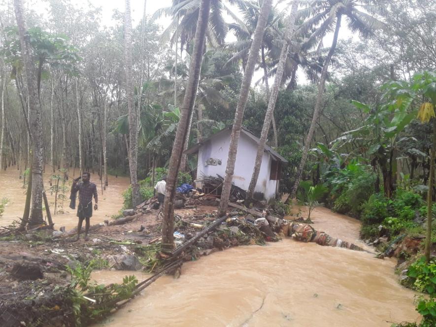 Floods in Kanyakumari. Image courtesy: Neelambaran A