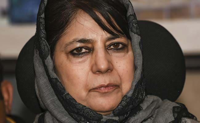 Kashmir: Authorities bar Mehbooba Mufti From Visiting the Family of Slain Youth