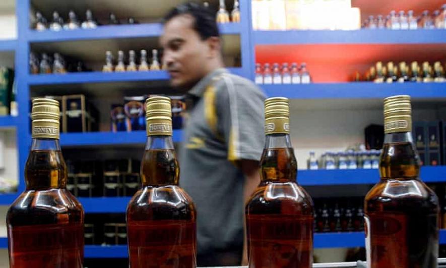 Bihar: School Teachers Now Asked to Enforce Liquor Prohibition 