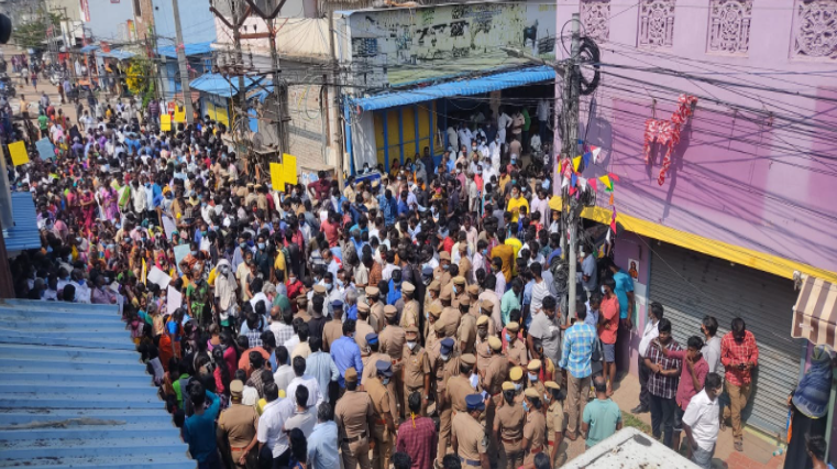 Bethel Nagar residents resisting police force on January 26