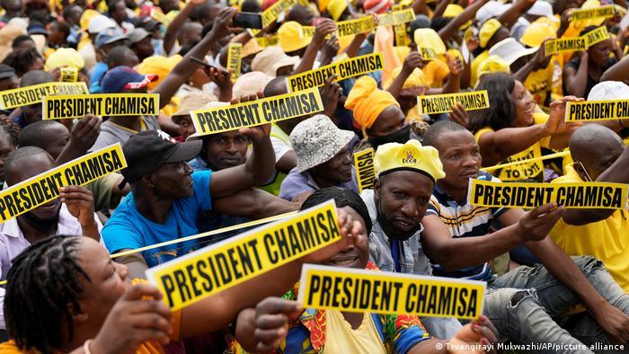 The color yellow is the identifying mark of Zimbabwean's new opposition party CCC