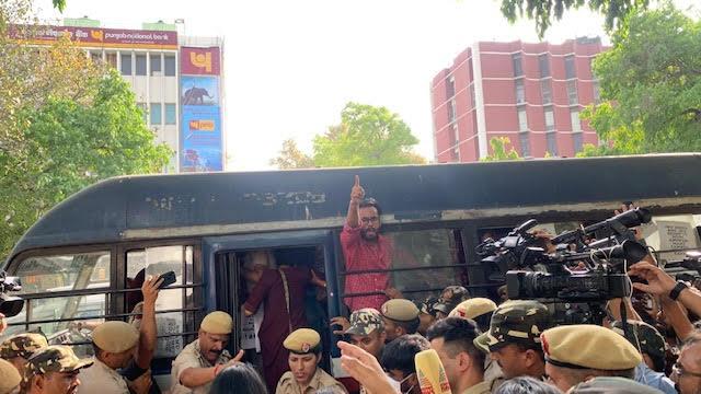 Delhi: Nobody Can Dictate What we Should Eat,' Say Student Protesters on JNU Violence