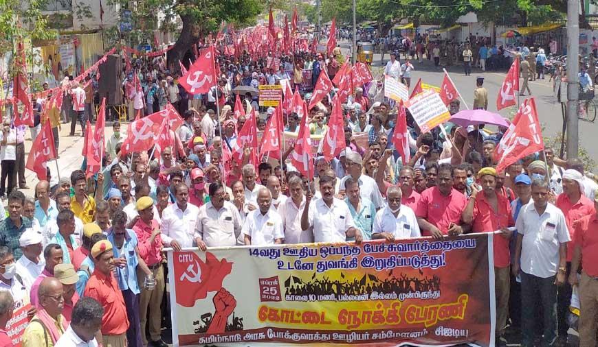 Transport workers march in Chennai. Image courtesy: Theekkathir